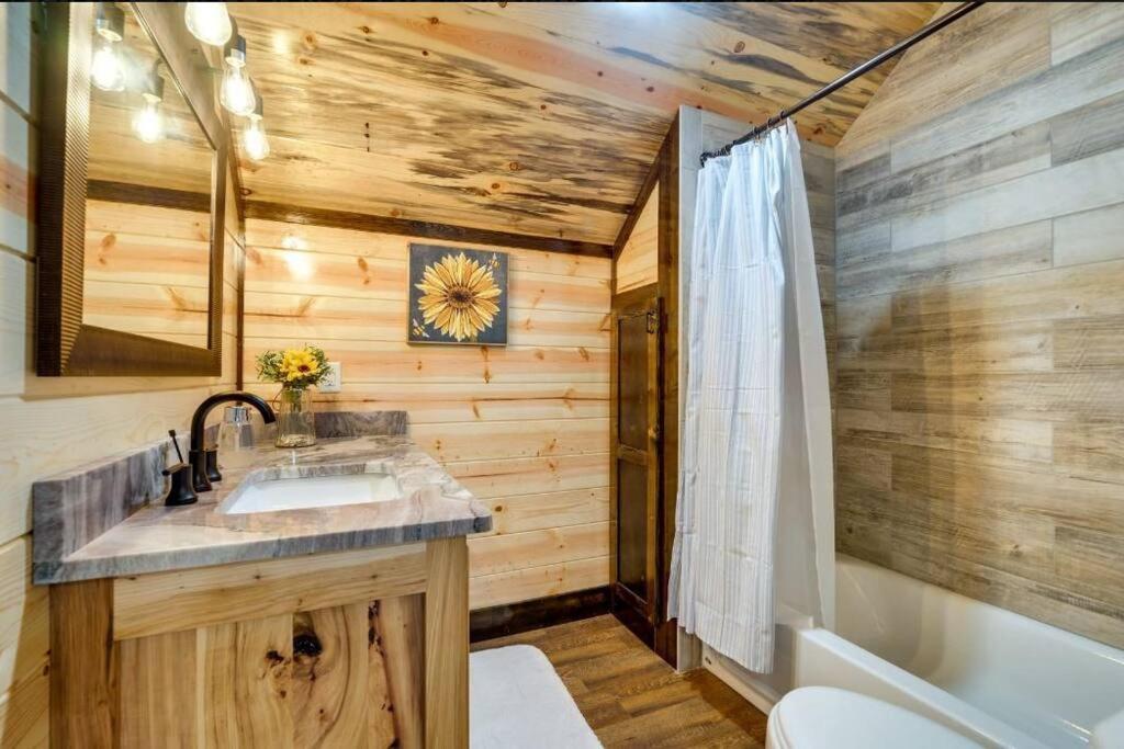 Villa Piney Acres Broken Bow Esterno foto