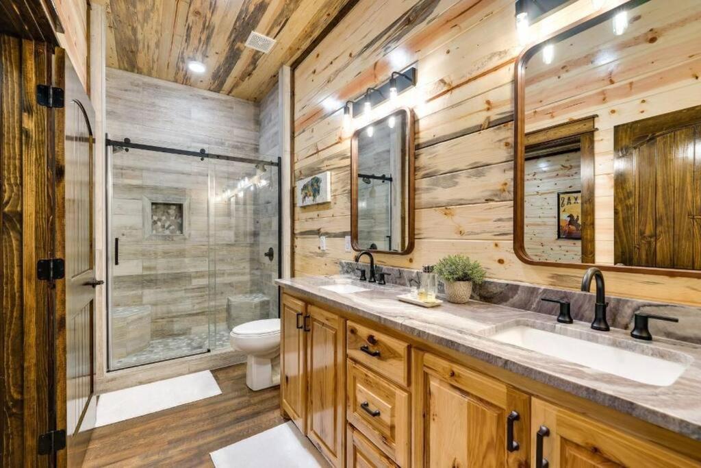Villa Piney Acres Broken Bow Esterno foto