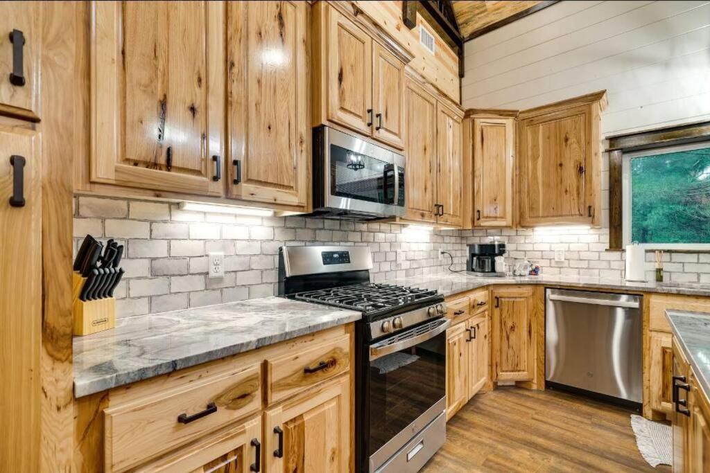 Villa Piney Acres Broken Bow Esterno foto